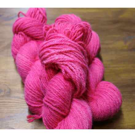 Handf�rgat 3-tr ullgarn raggsockor 100g. Blekinge rosa